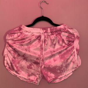 Silk pink shorts really comfortable and light beautiful color and pattern